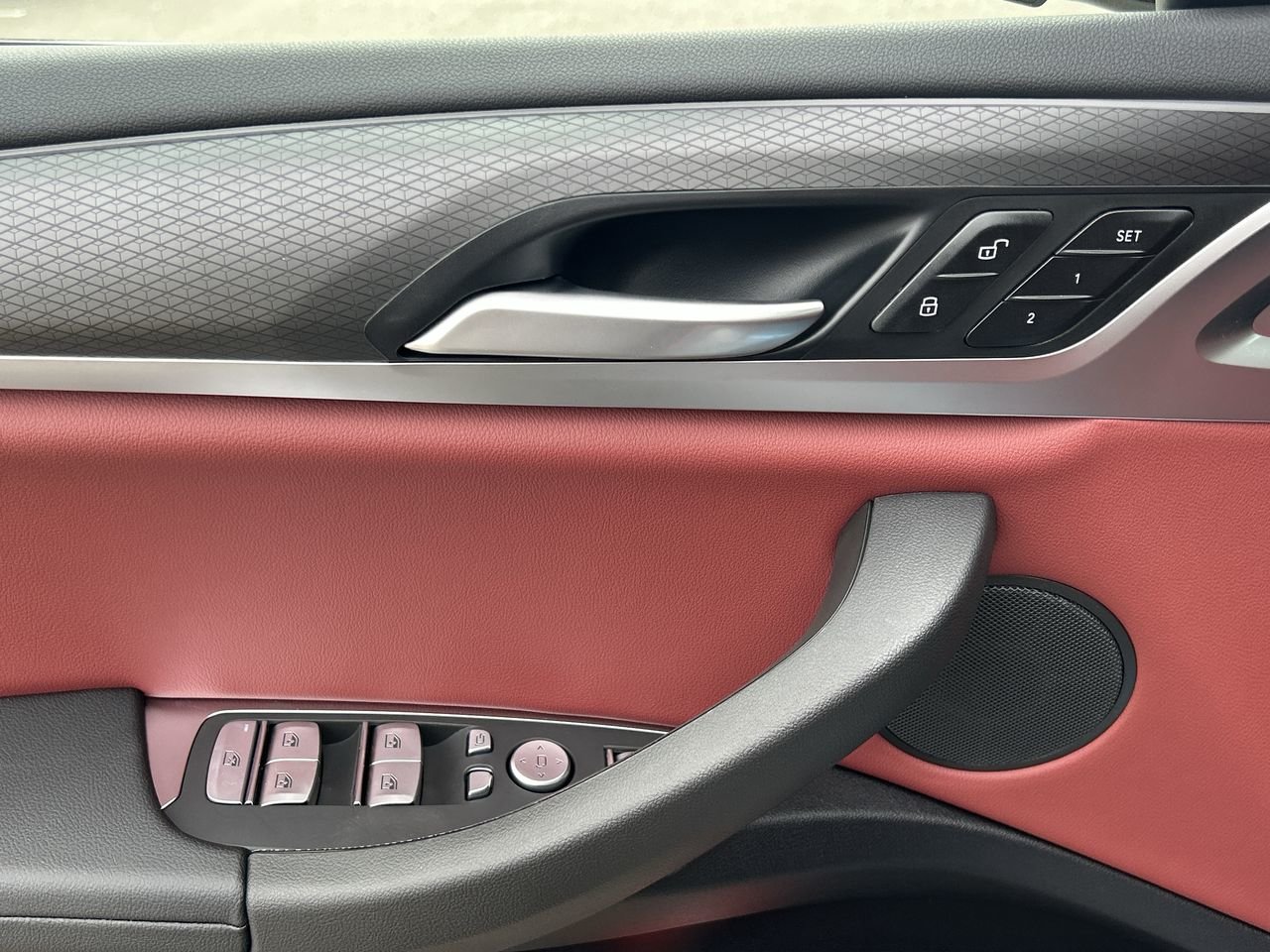 2025 BMW X4 XDrive30i M Sport Edition, 多伦多, 全款车