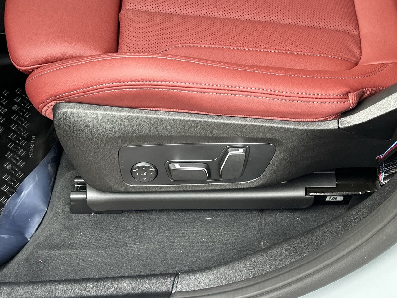 2025 BMW X4 XDrive30i M Sport Edition, 多伦多, 全款车