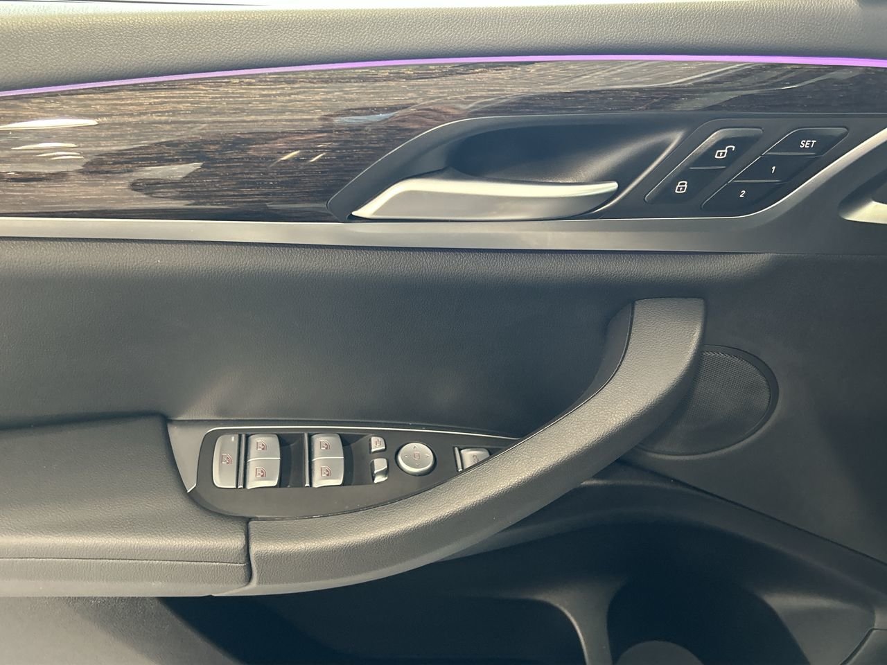 2025 BMW X4 xDrive30i | Essential PKG, 多伦多, 全款车