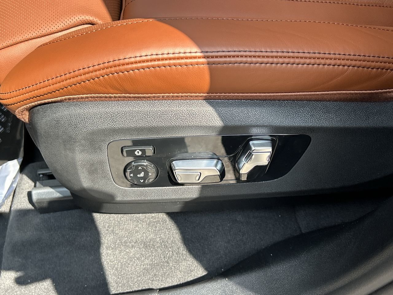2026 BMW X5 PHEV XDrive50e M Sport Edition, 多伦多, 全款车
