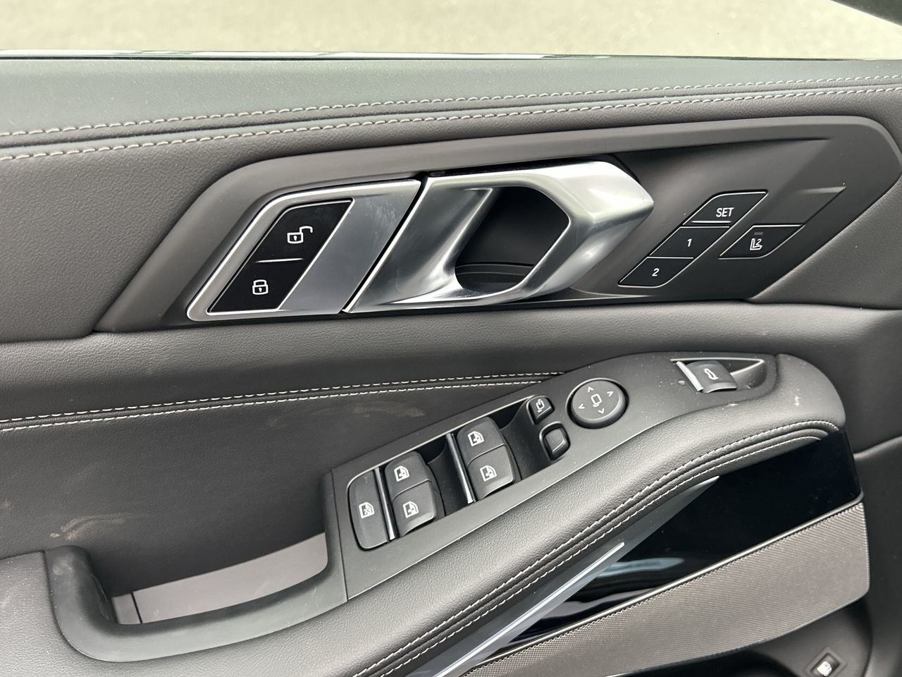 2026 BMW X5 PHEV XDrive50e M Sport Edition, 多伦多, 全款车