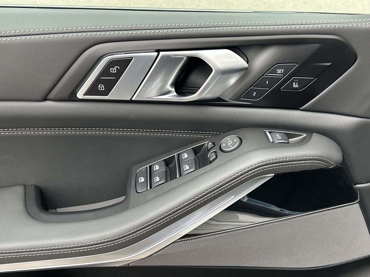 2026 BMW X5 PHEV XDrive50e M Sport Edition, 多伦多, 全款车