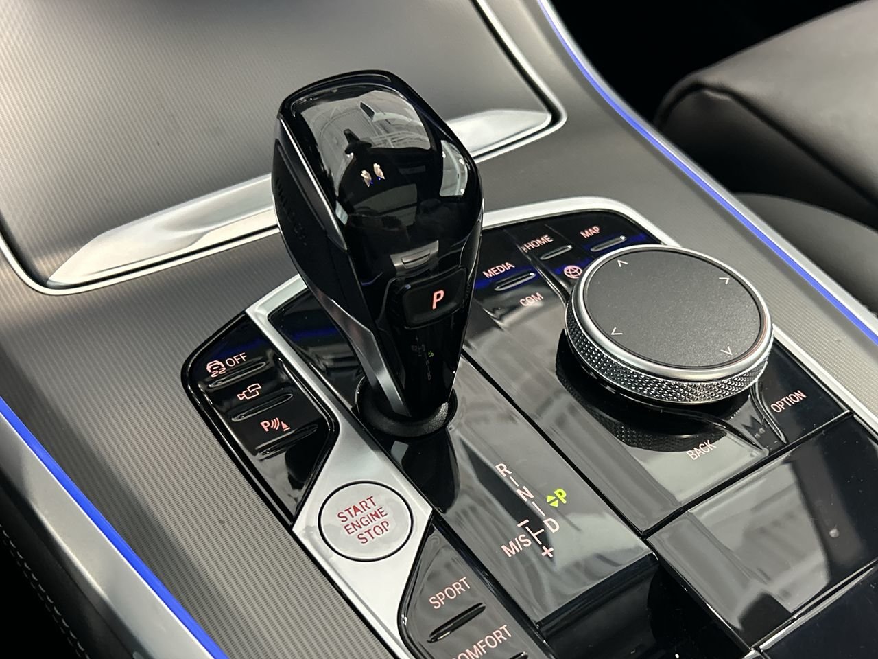 2022 BMW X5 XDrive40i | Essential Package, Toronto, Cash