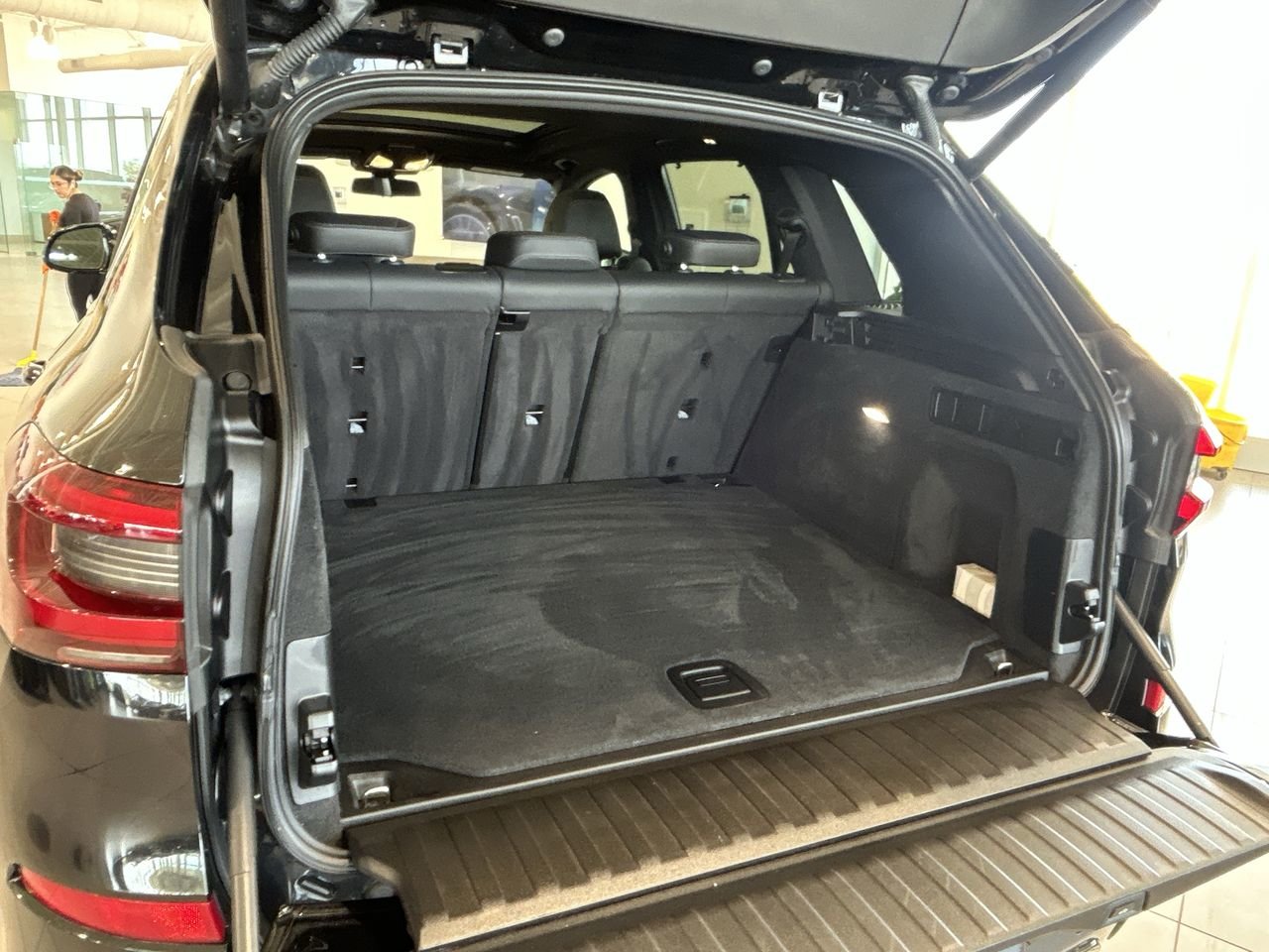 2022 BMW X5 XDrive40i | Essential Package | M Sport Package, Toronto, Cash