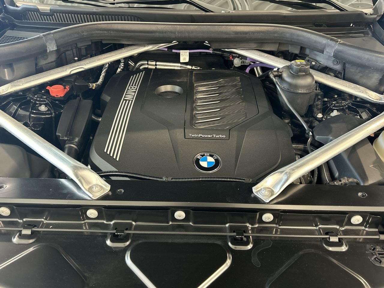2022 BMW X5 XDrive40i | Essential Package | M Sport Package, Toronto, Cash