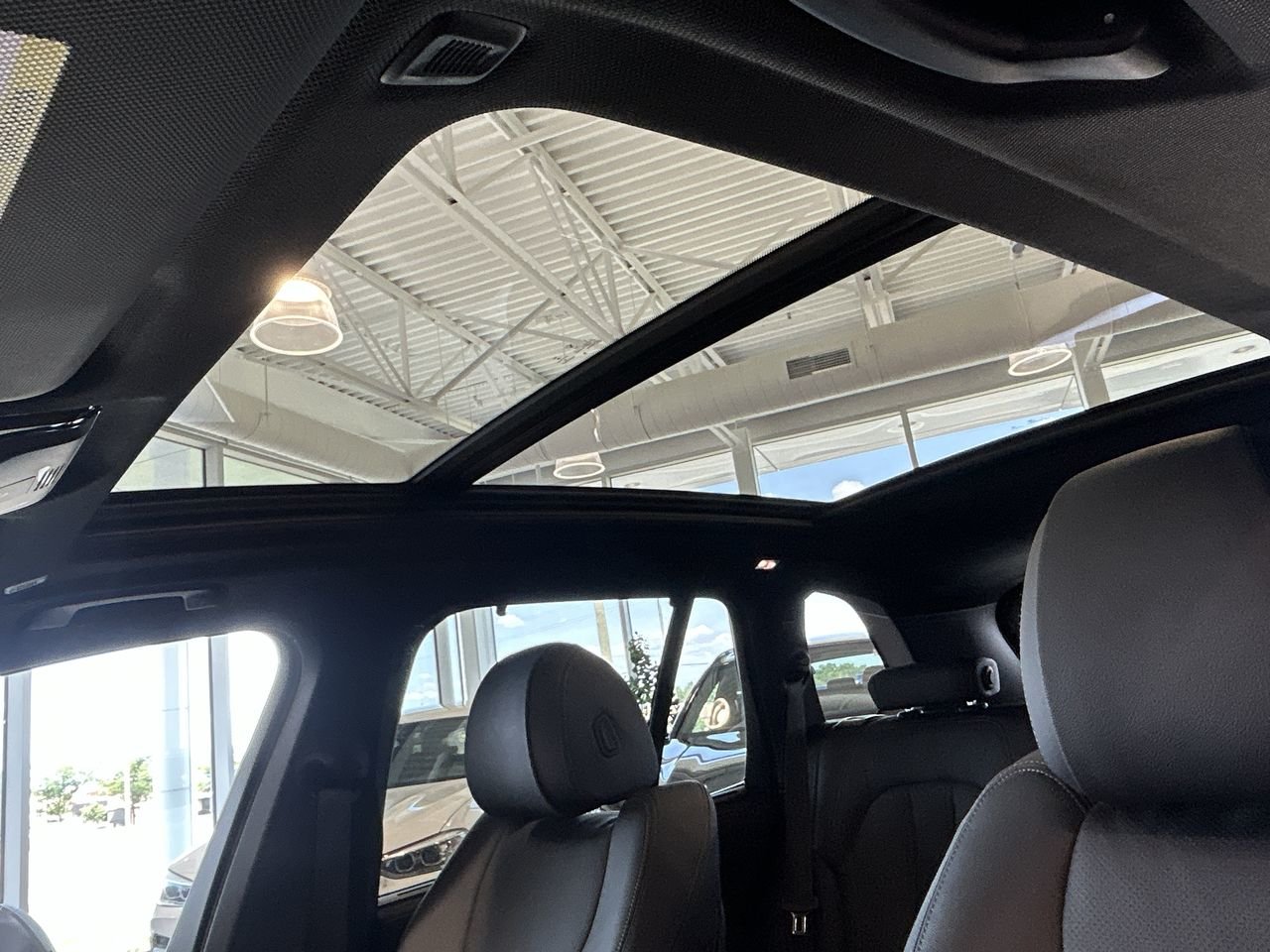 2022 BMW X5 XDrive40i | Essential Package | M Sport Package, Toronto, Cash