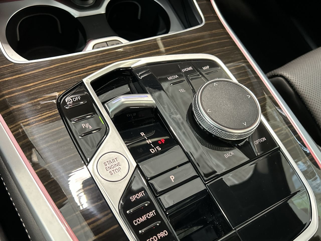 2024 BMW X5 XDrive40i | Essential Package, Toronto, Cash