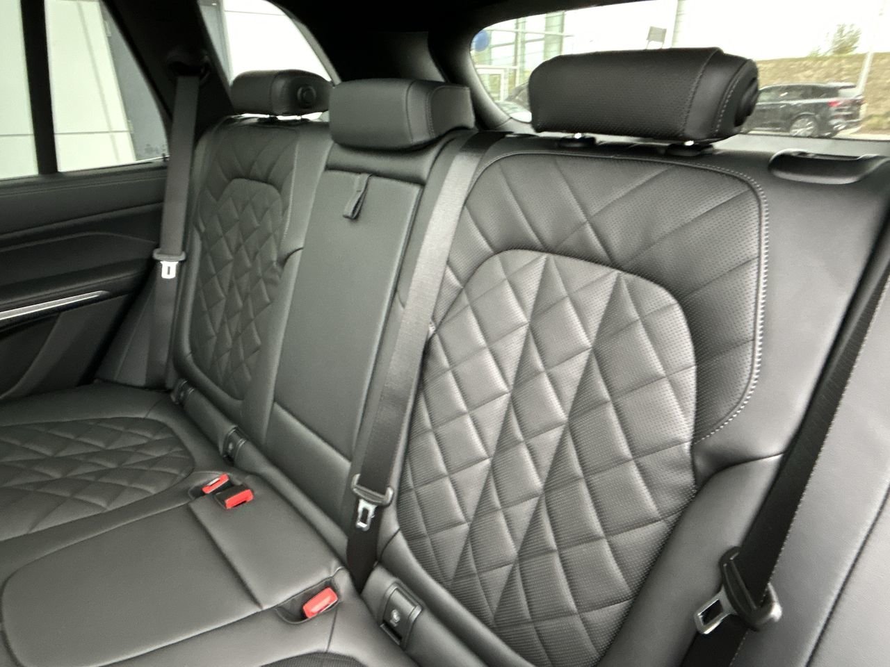 2024 BMW X5 XDrive40i | Essential Package, Toronto, Cash