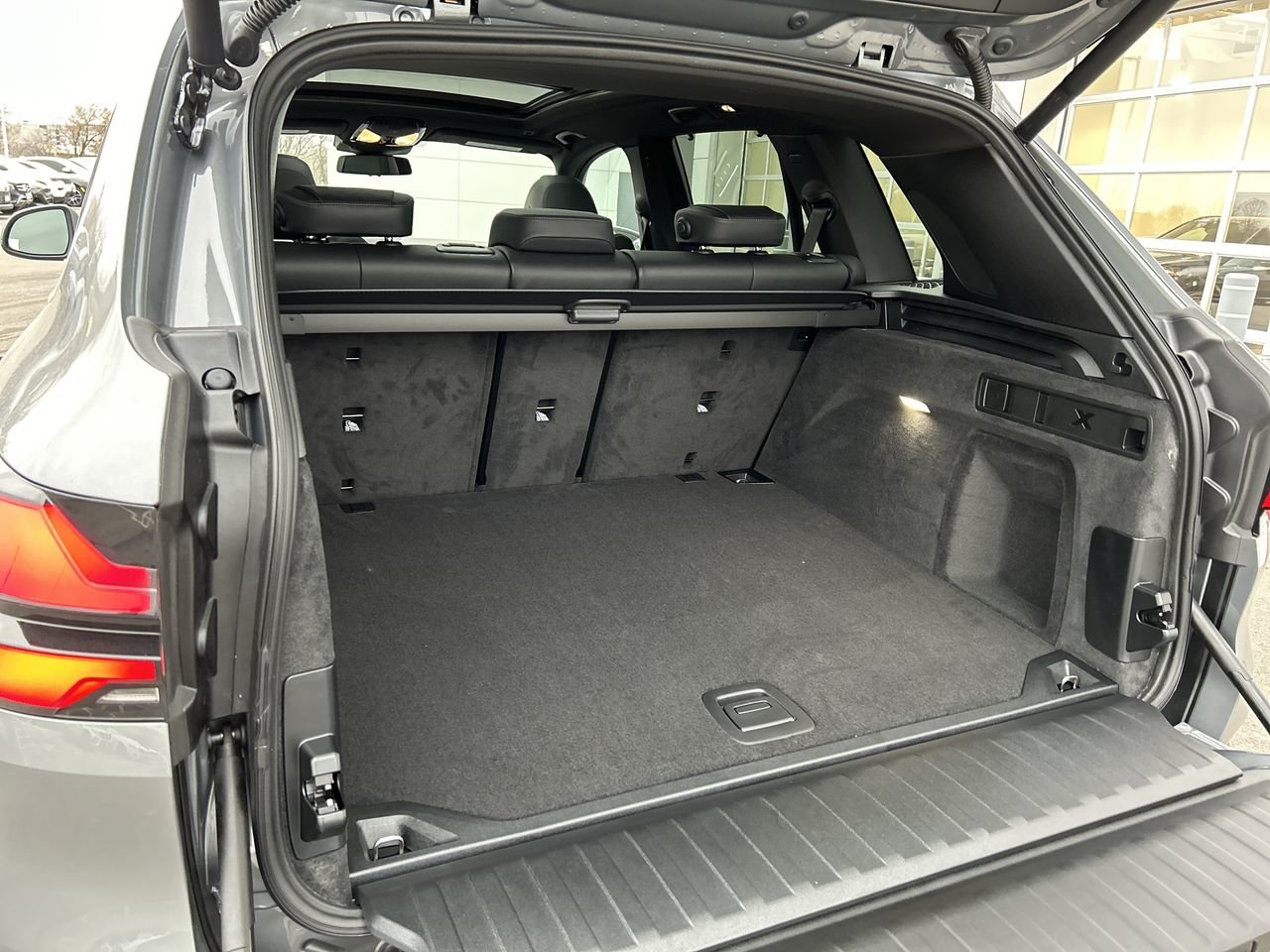 2024 BMW X5 XDrive40i | Essential Package, Toronto, Cash
