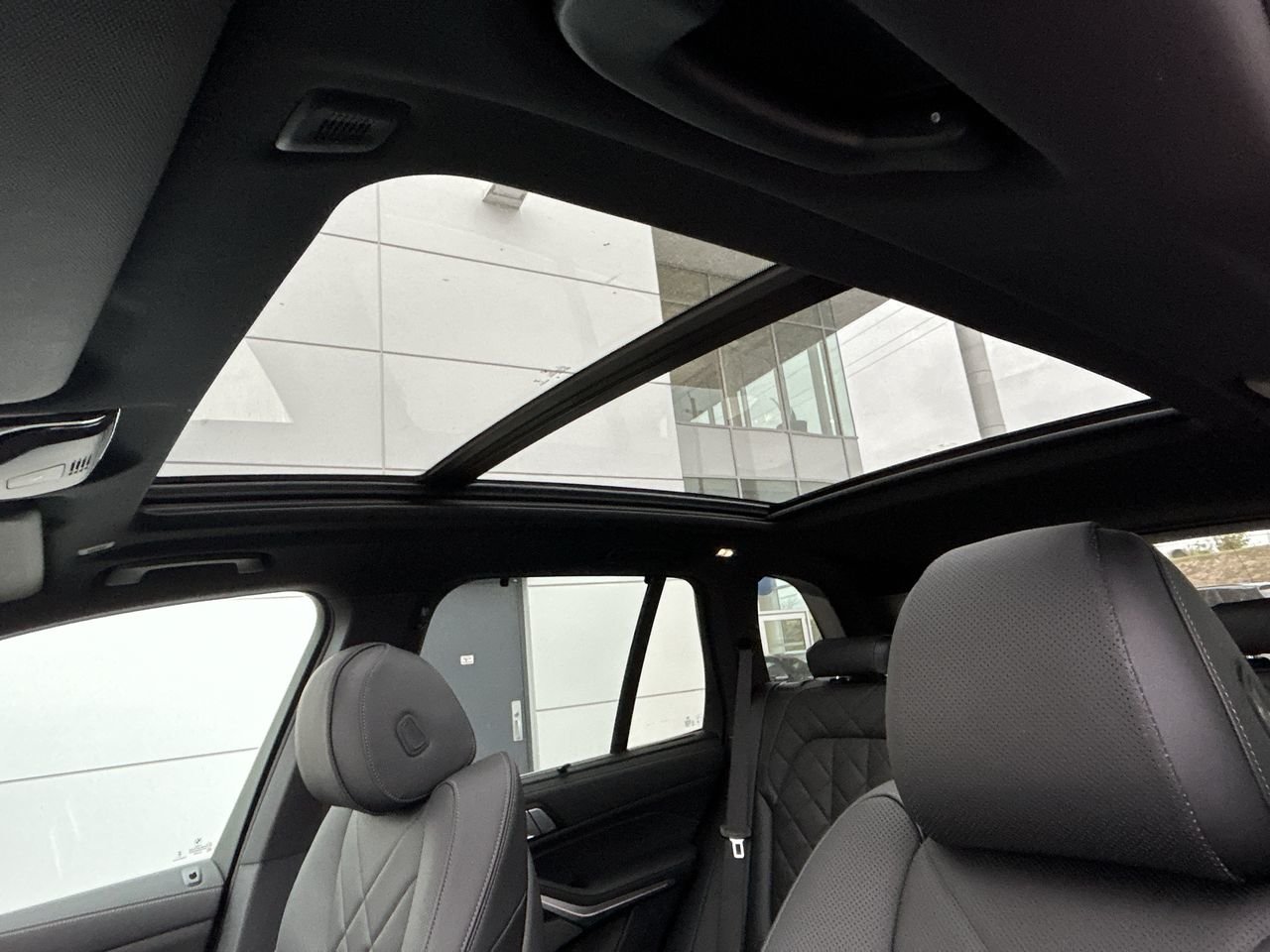 2024 BMW X5 XDrive40i | Essential Package, Toronto, Cash