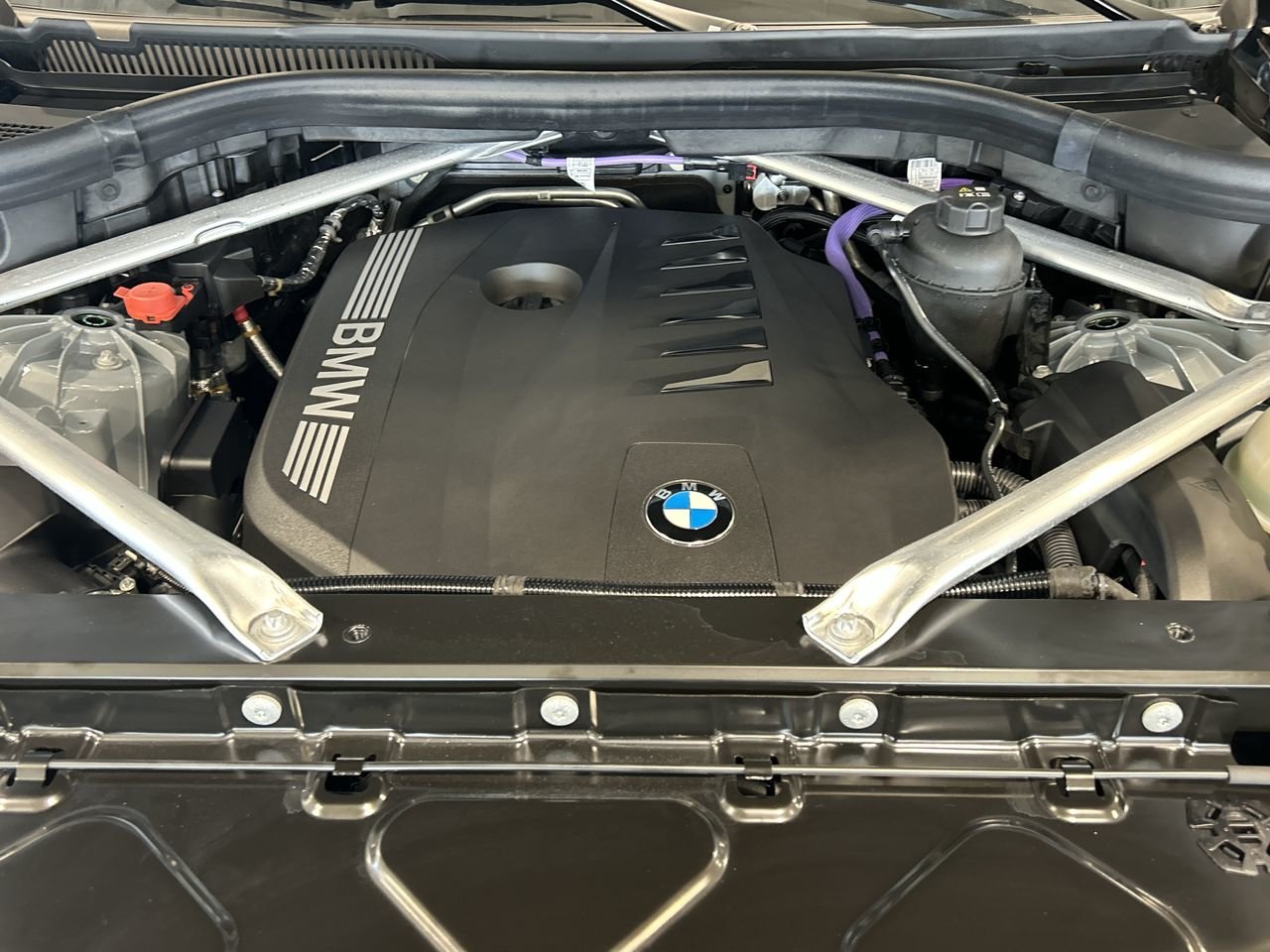 2025 BMW X5 XDrive40i | Enhanced PKG | M Sport Pro PKG, Toronto, Cash