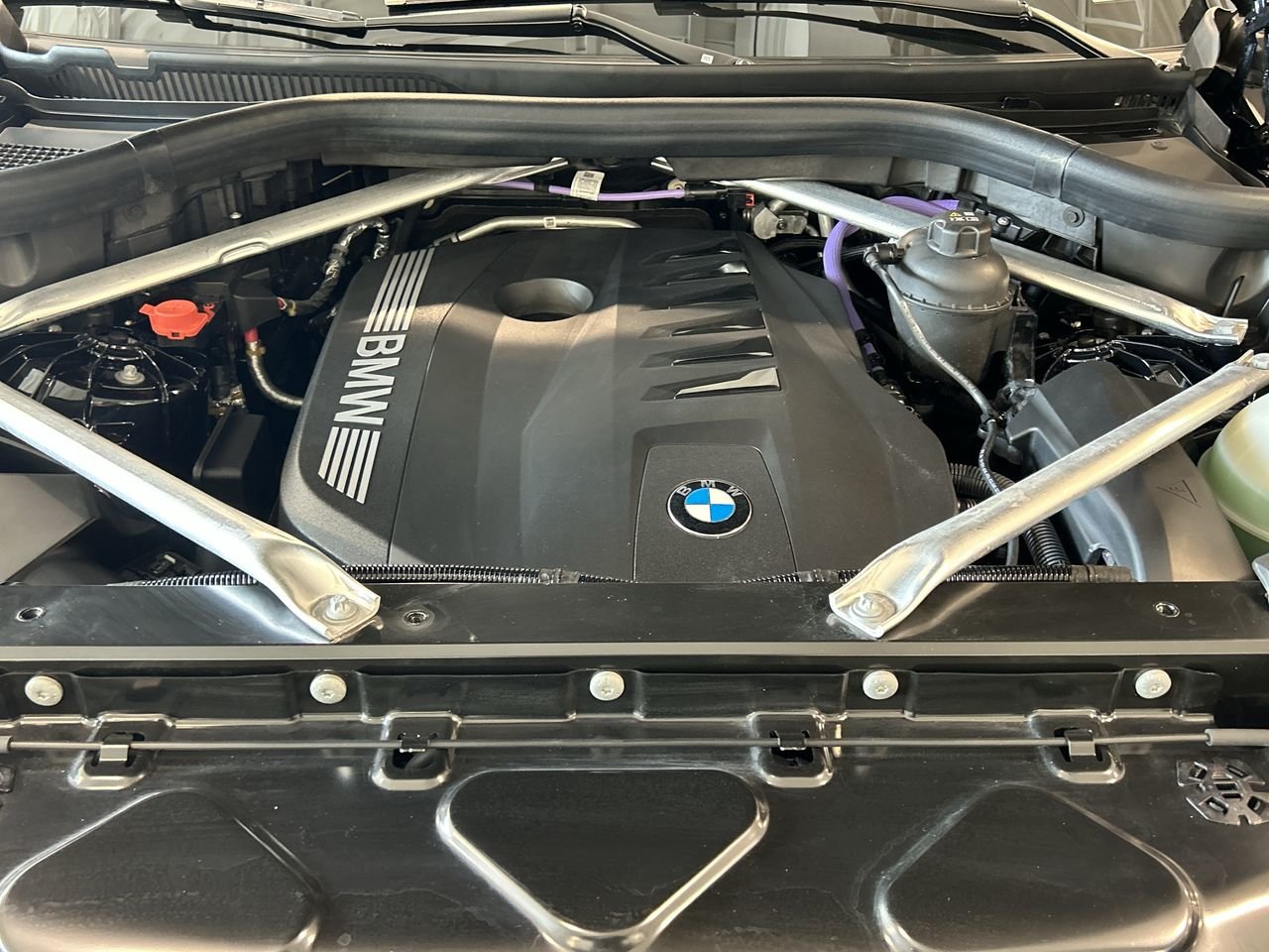 2025 BMW X5 XDrive40i | Enhanced Package | M Sport Pro Package, Toronto, Cash