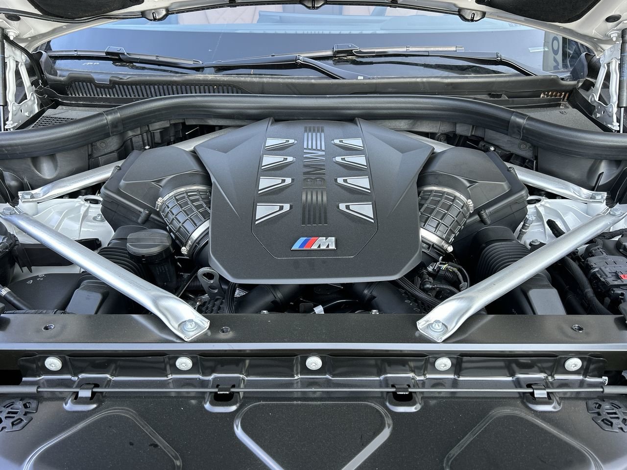 2025 BMW X5 M60i xDrive, Toronto, Cash
