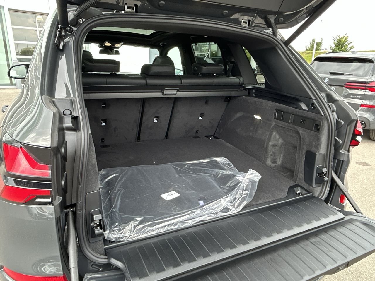 2026 BMW X5 M60i xDrive, 多伦多, 全款车