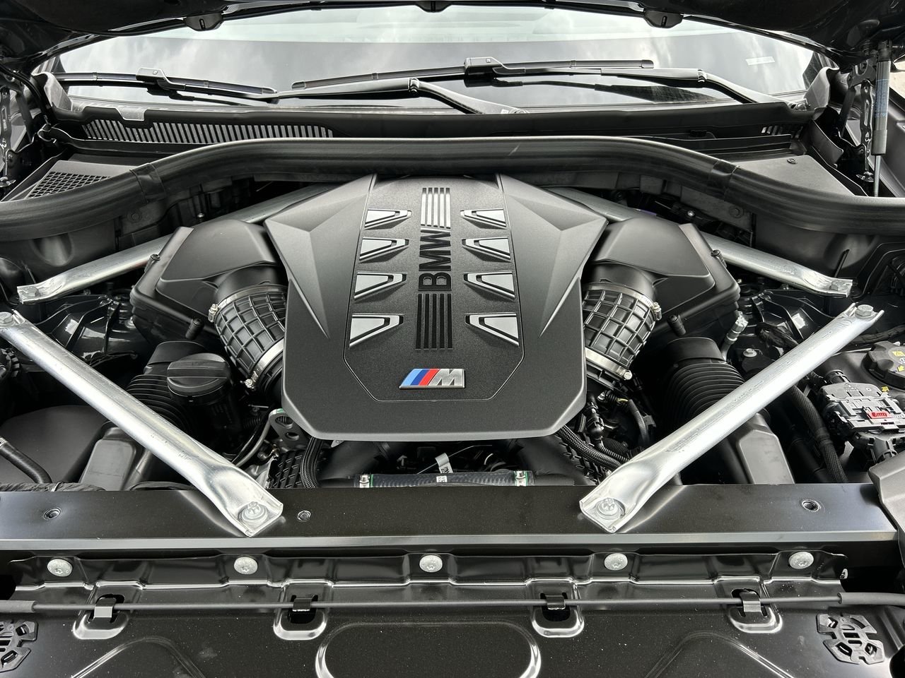 2026 BMW X5 M60i xDrive, 多伦多, 全款车