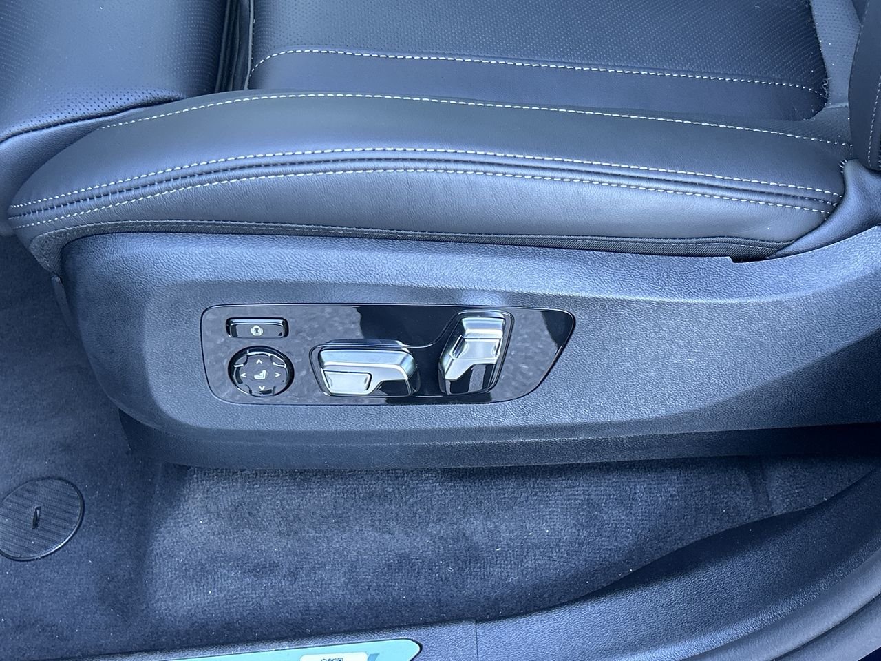 2026 BMW X5 XDrive40i M Sport Edition, 多伦多, 全款车