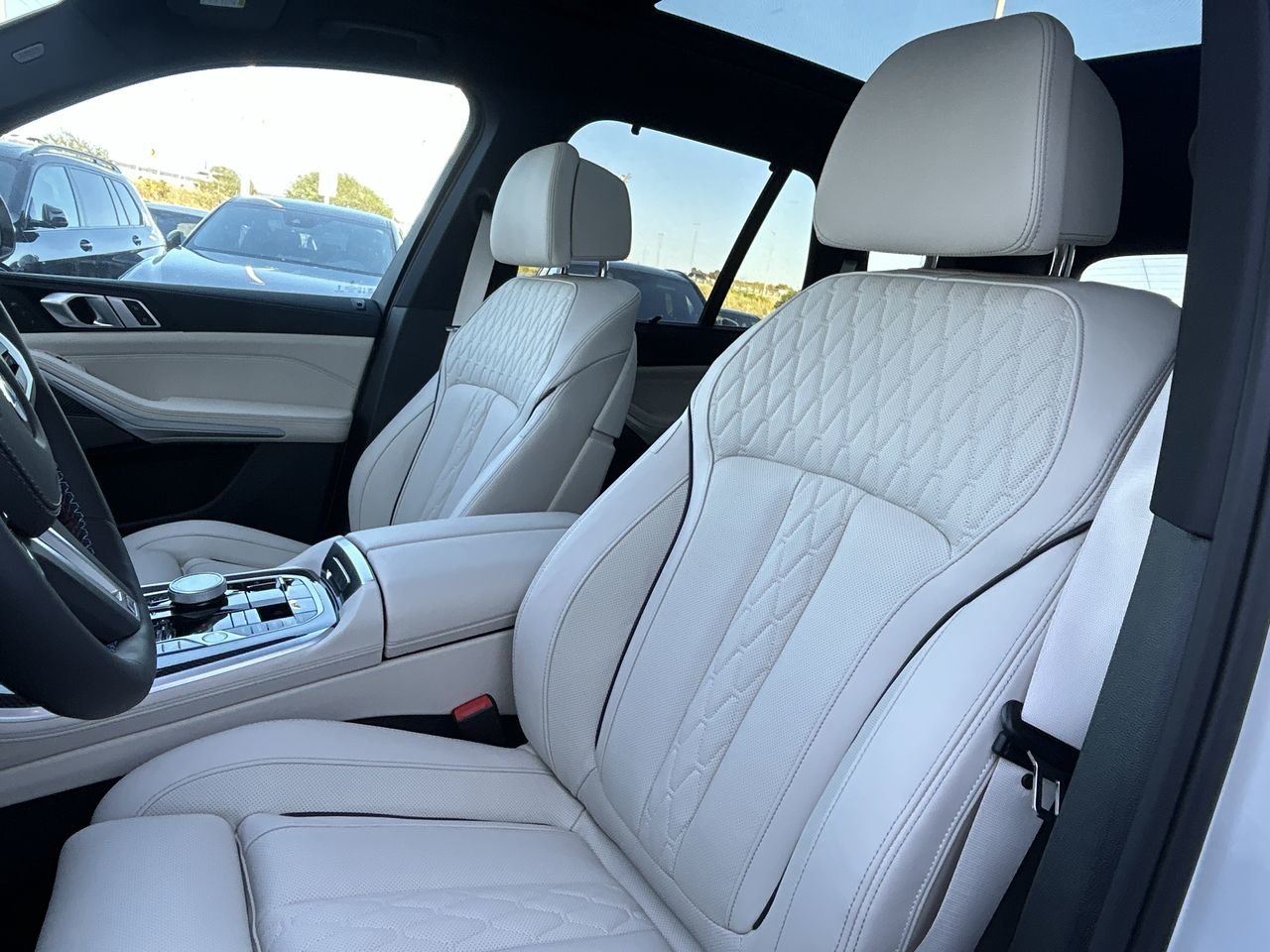 2026 BMW X5 M60i xDrive, 多伦多, 全款车