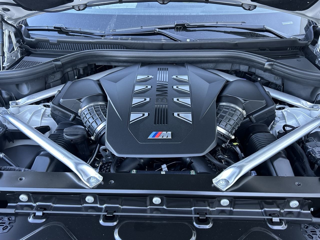 2026 BMW X5 M60i xDrive, 多伦多, 全款车