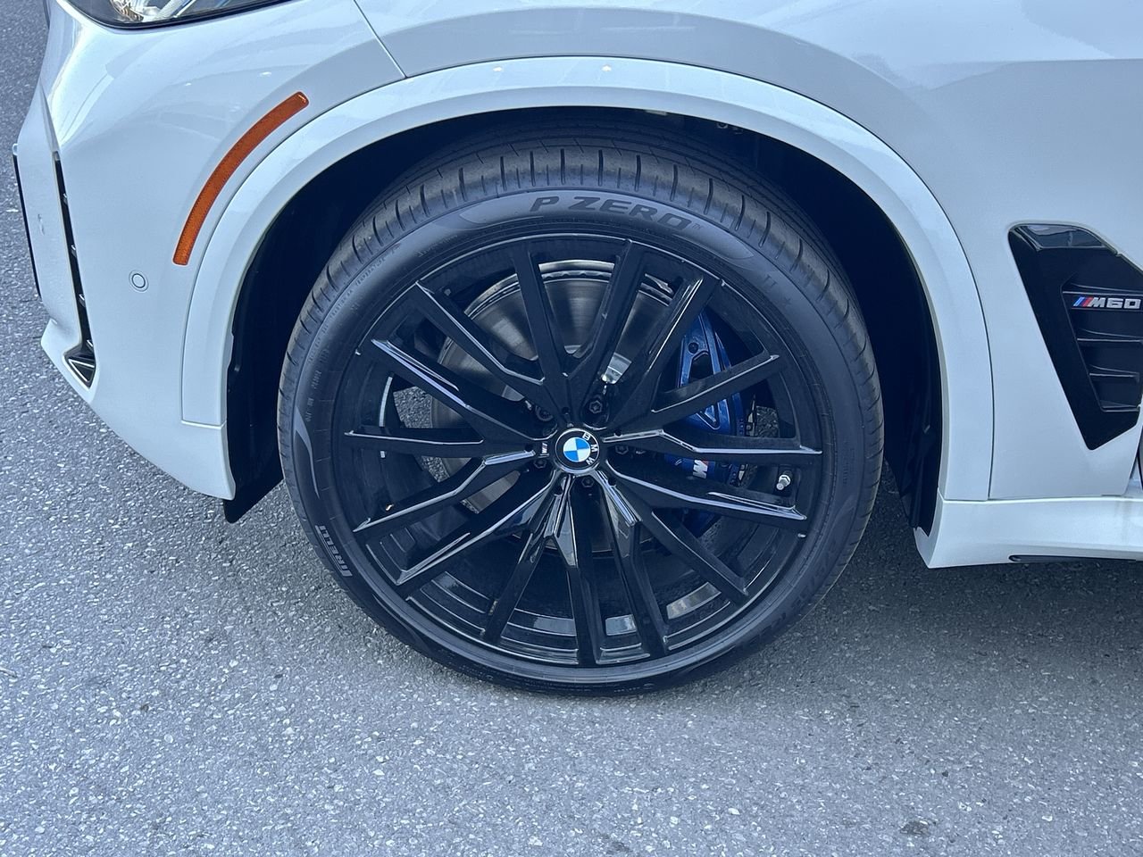 2026 BMW X5 M60i xDrive, 多伦多, 全款车