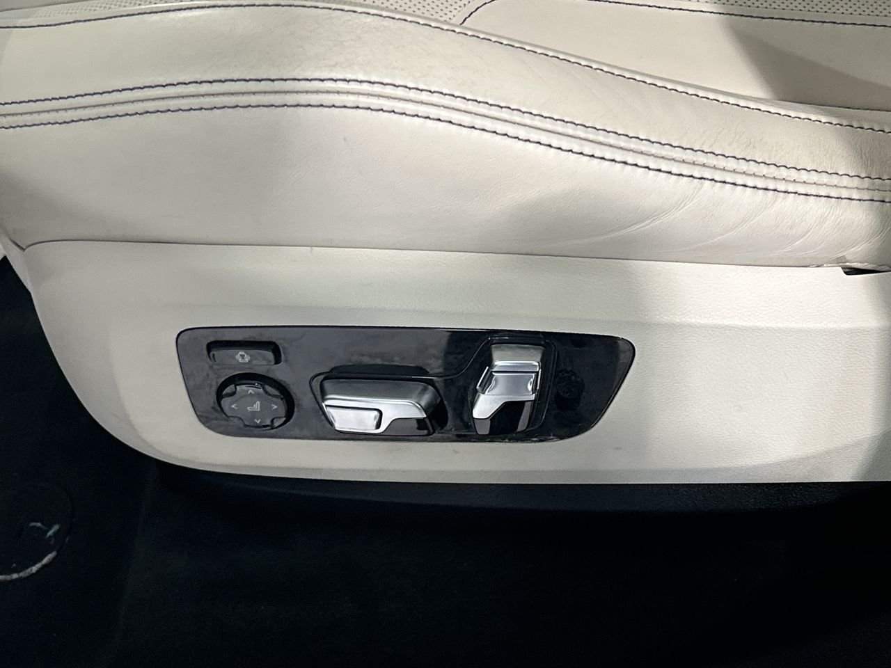 2023 BMW X6 M Competition | Ultimate PKG | M Competition PKG, Toronto, Cash