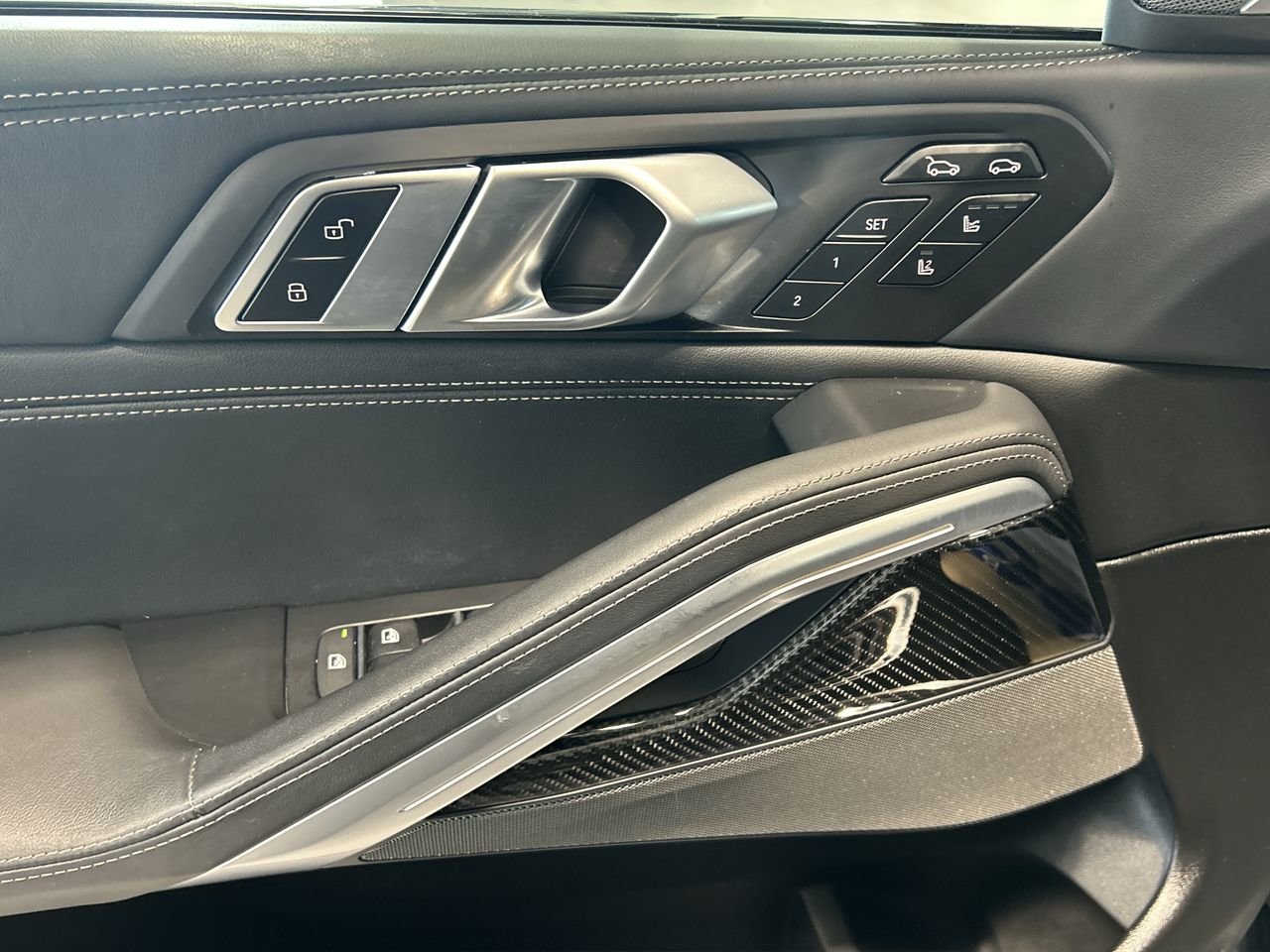 2024 BMW X6 XDrive40i | Excellence PKG | M Sport Pro PKG, 多伦多, 全款车