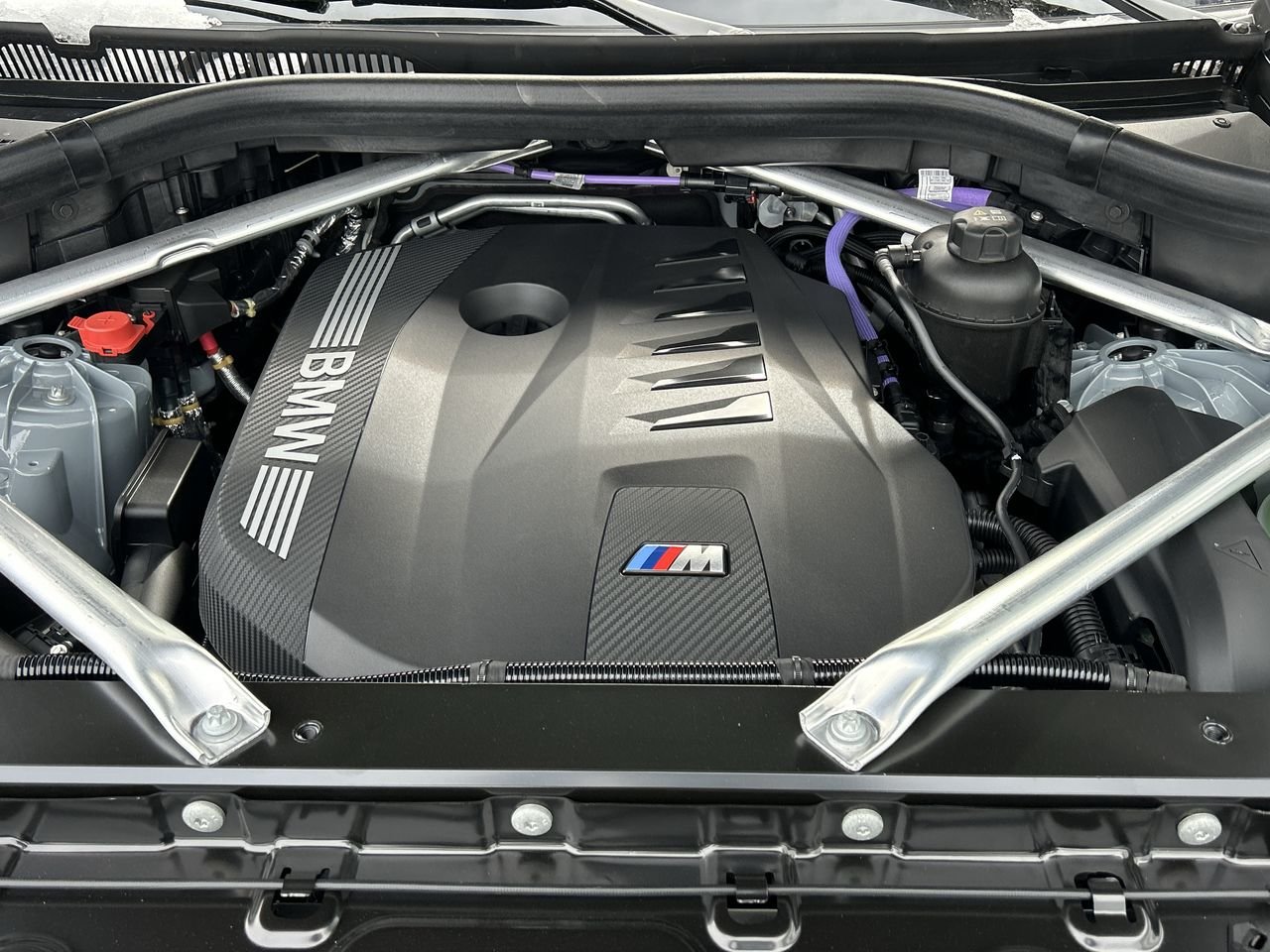 2025 BMW X6 XDrive40i, Toronto, Cash