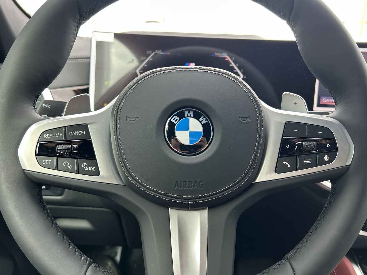 2025 BMW X6 XDrive40i, Toronto, Cash