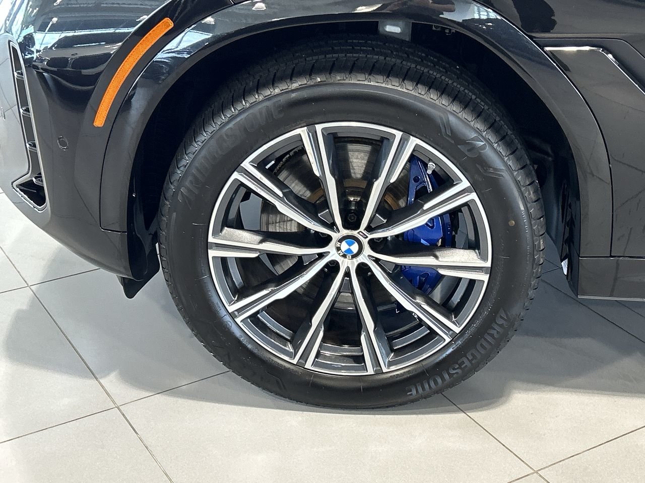 2025 BMW X6 XDrive40i | Premium Essential Package, Toronto, Cash
