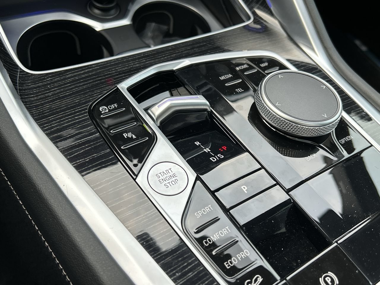 2025 BMW X6 XDrive40i, Toronto, Cash