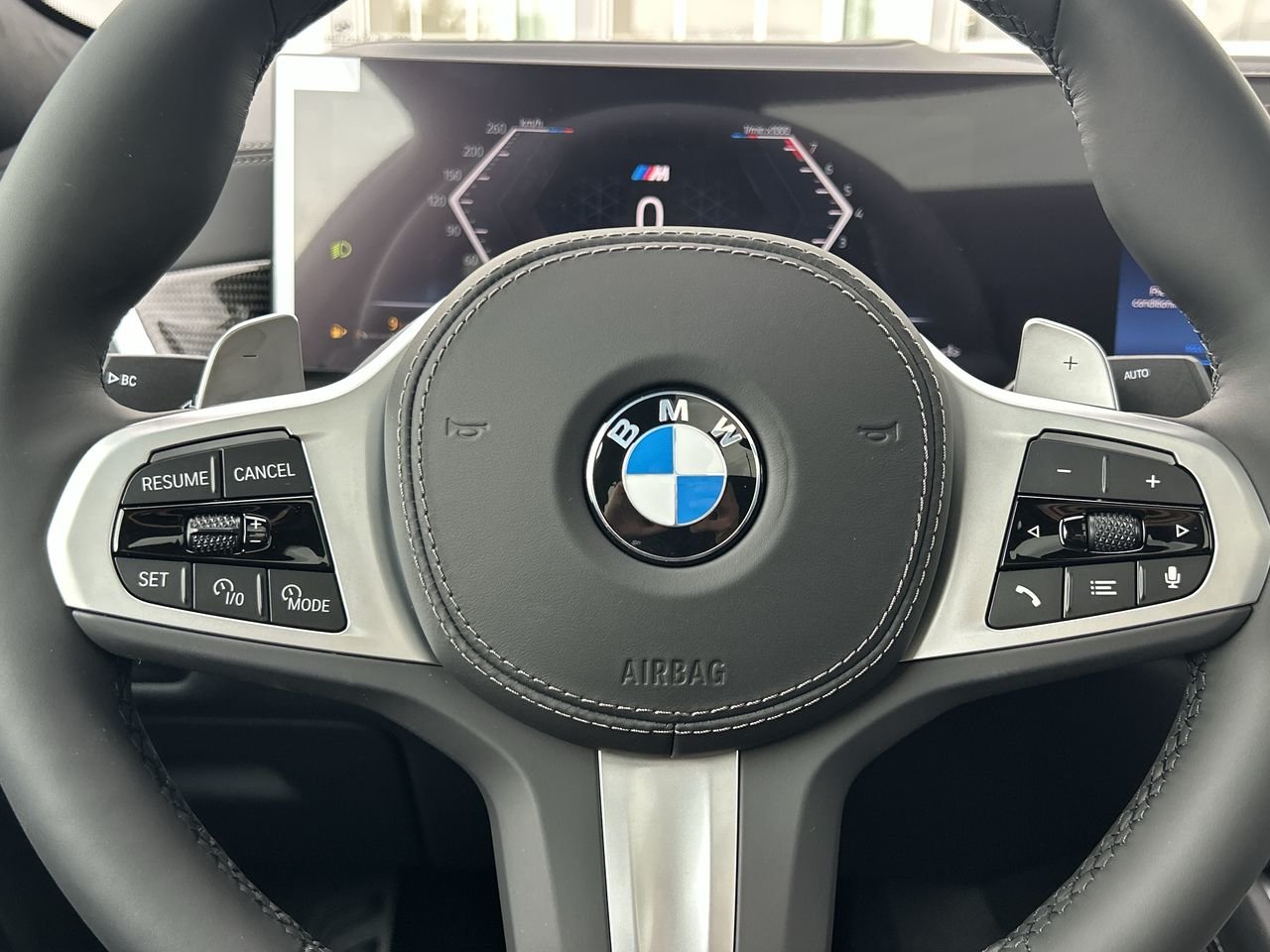 2026 BMW X6 XDrive40i Nightfall Edition, 多伦多, 全款车