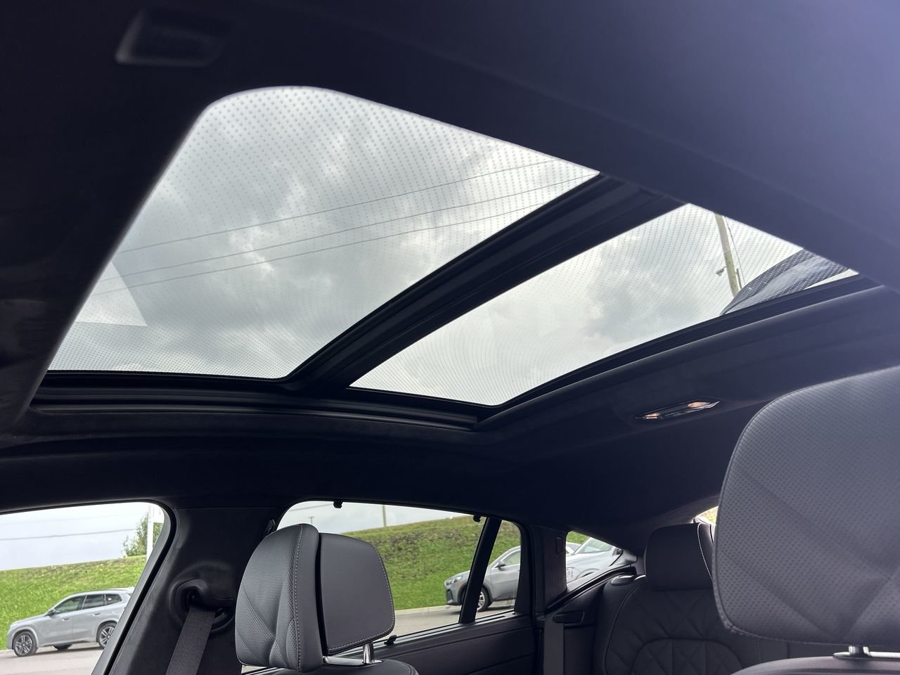 2026 BMW X6 XDrive40i Nightfall Edition, 多伦多, 全款车