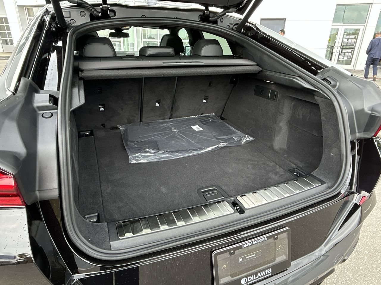 2026 BMW X6 XDrive40i Nightfall Edition, 多伦多, 全款车
