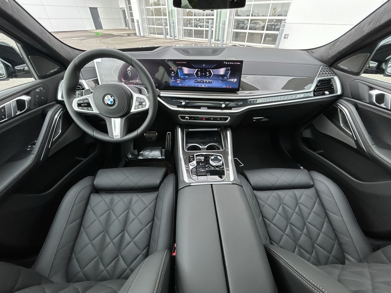 2026 BMW X6 XDrive40i Nightfall Edition, 多伦多, 全款车