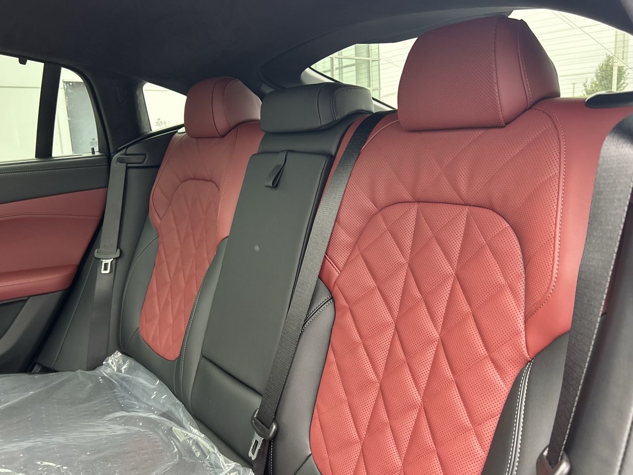 2026 BMW X6 XDrive40i Nightfall Edition, 多伦多, 全款车