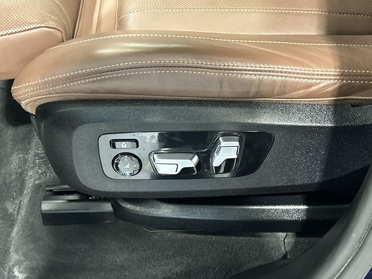 2022 BMW X7 XDrive 40i | Enhanced Package | M Sport Package, Toronto, Cash
