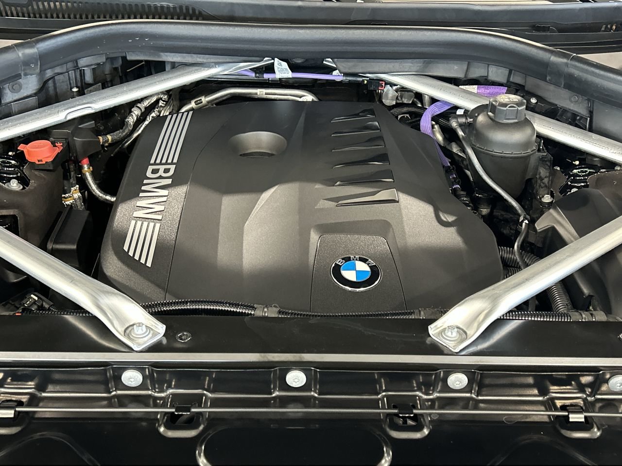 2024 BMW X7 XDrive40i | Enhanced PKG | M Sport Pro PKG, Toronto, Cash