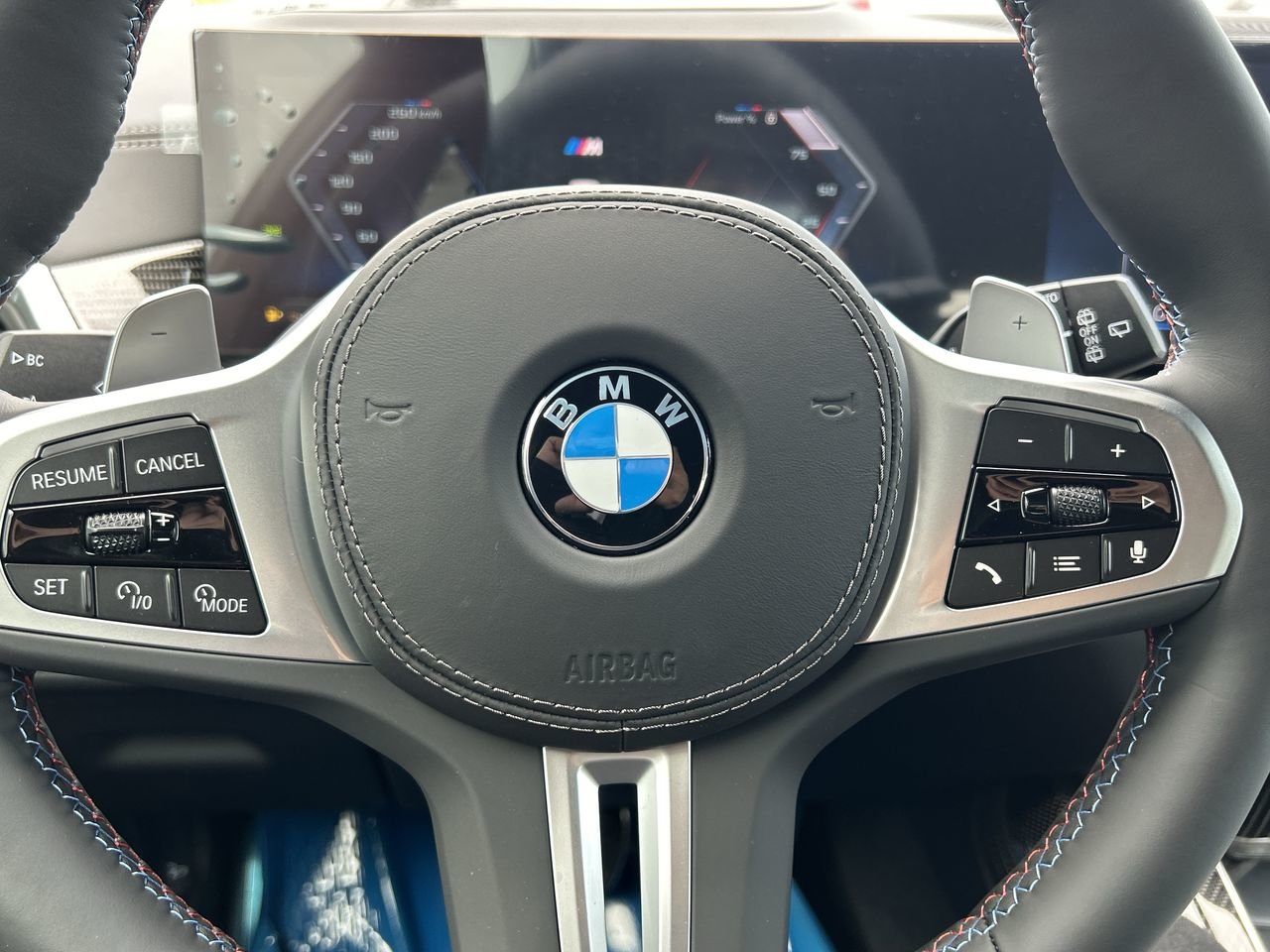 2025 BMW X7 M60i xDrive, 多伦多, 全款车