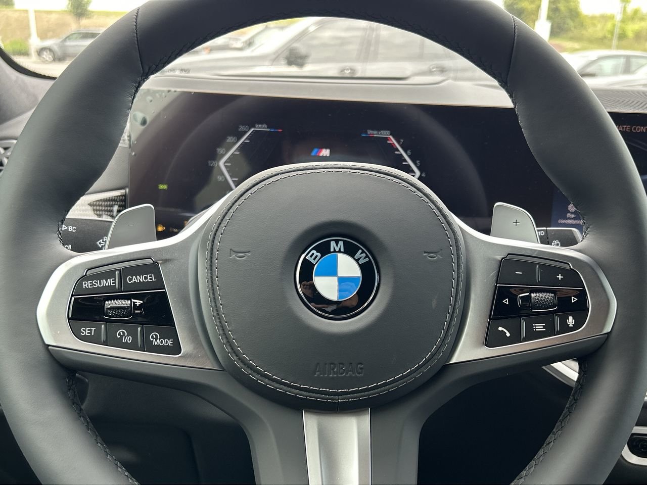 2025 BMW X7 XDrive40i, Toronto, Cash