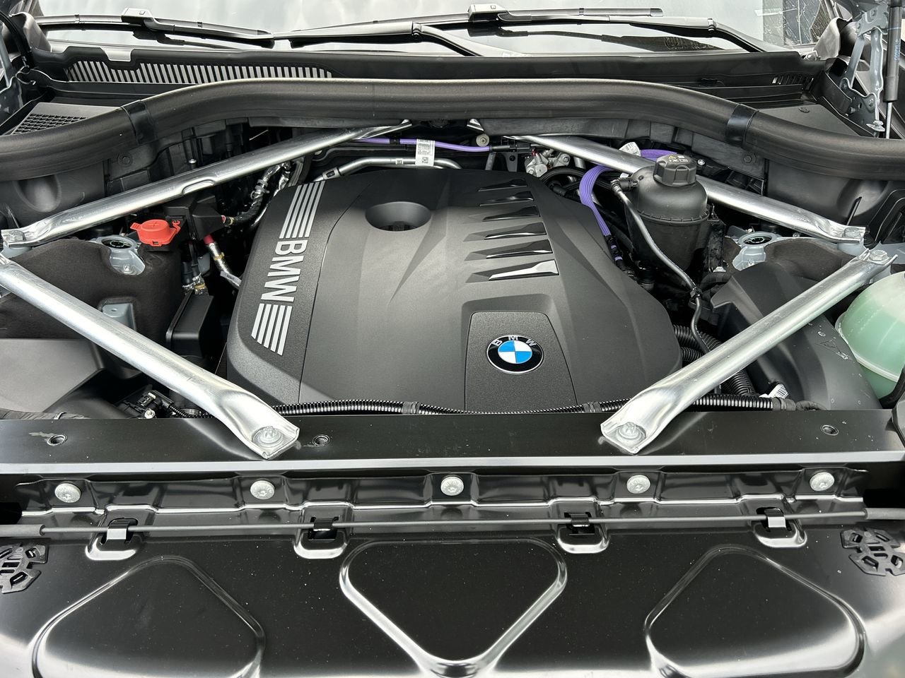 2025 BMW X7 XDrive40i, Toronto, Cash