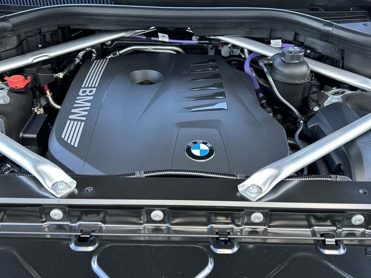 2025 BMW X7 XDrive40i, Toronto, Cash