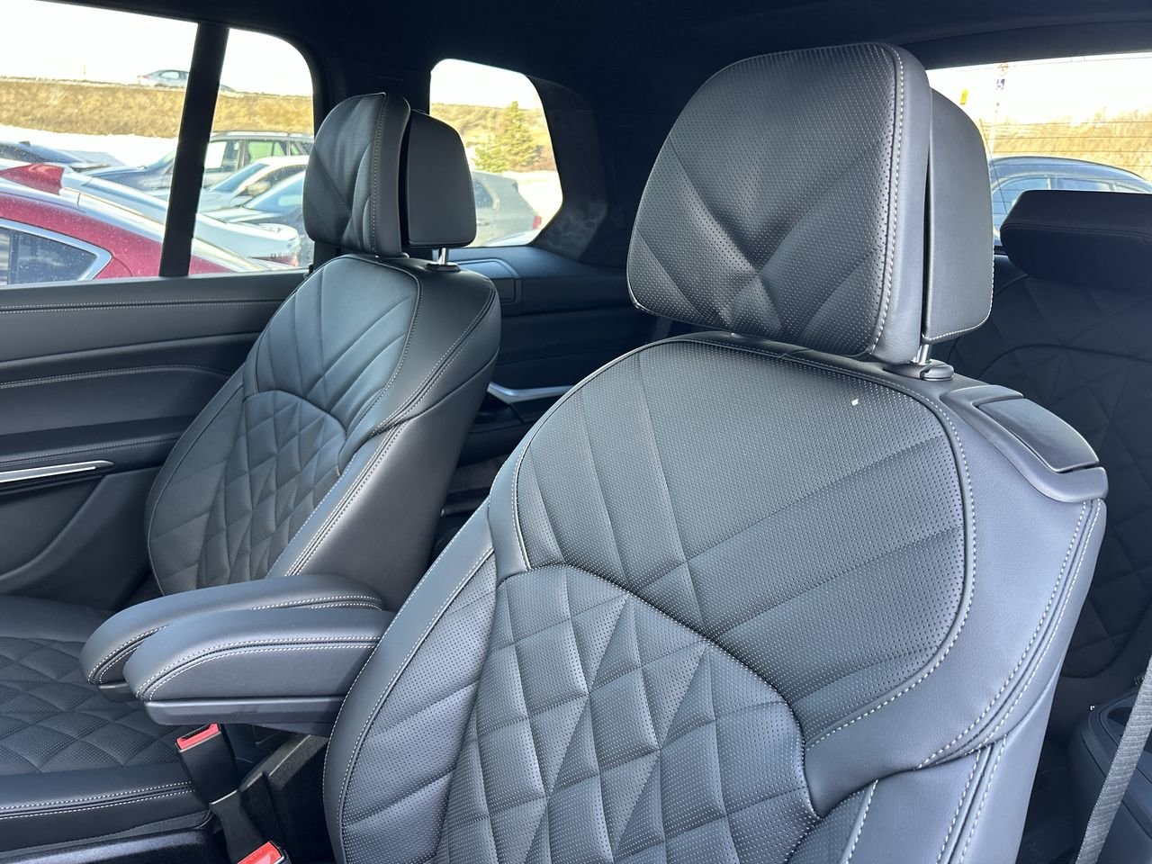 2025 BMW X7 XDrive40i, Toronto, Cash