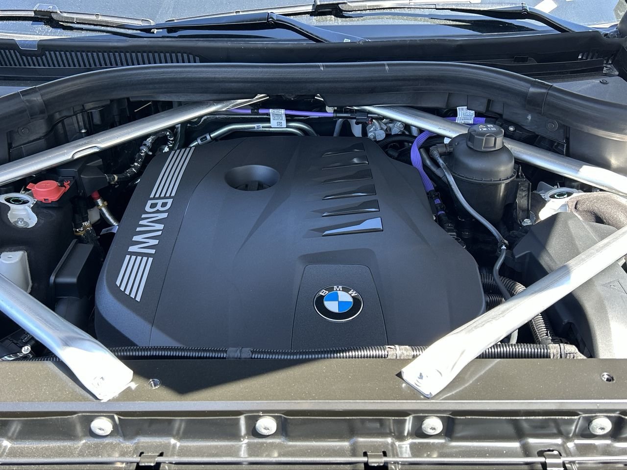 2025 BMW X7 XDrive40i, Toronto, Cash