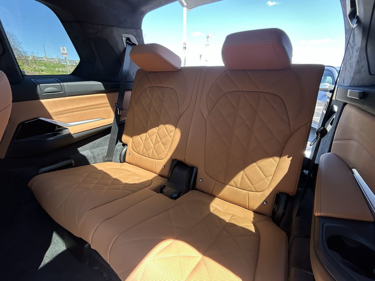 2025 BMW X7 XDrive40i, Toronto, Cash