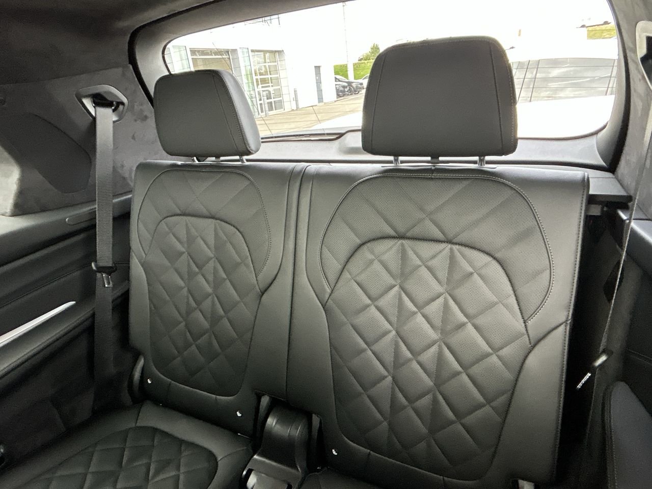 2026 BMW X7 M60i xDrive, Toronto, Cash