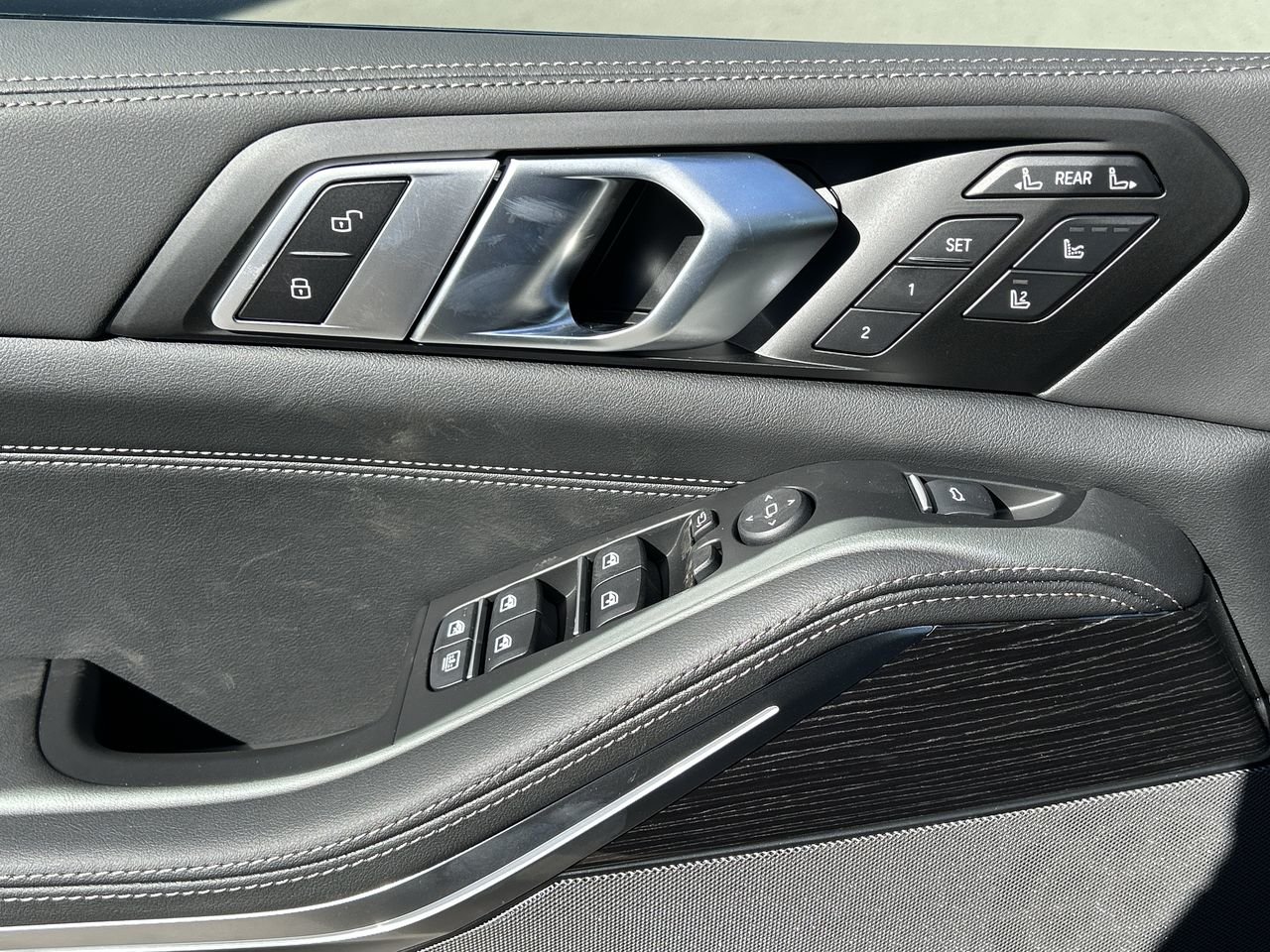 2026 BMW X7 M60i xDrive, 多伦多, 全款车