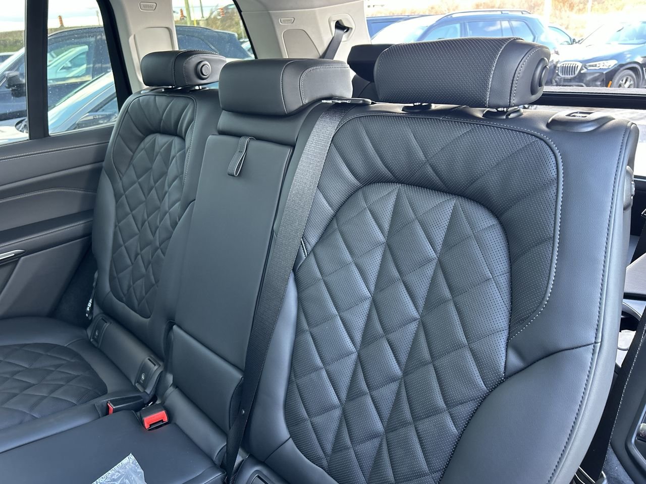 2026 BMW X7 xDrive40i, Toronto, Cash