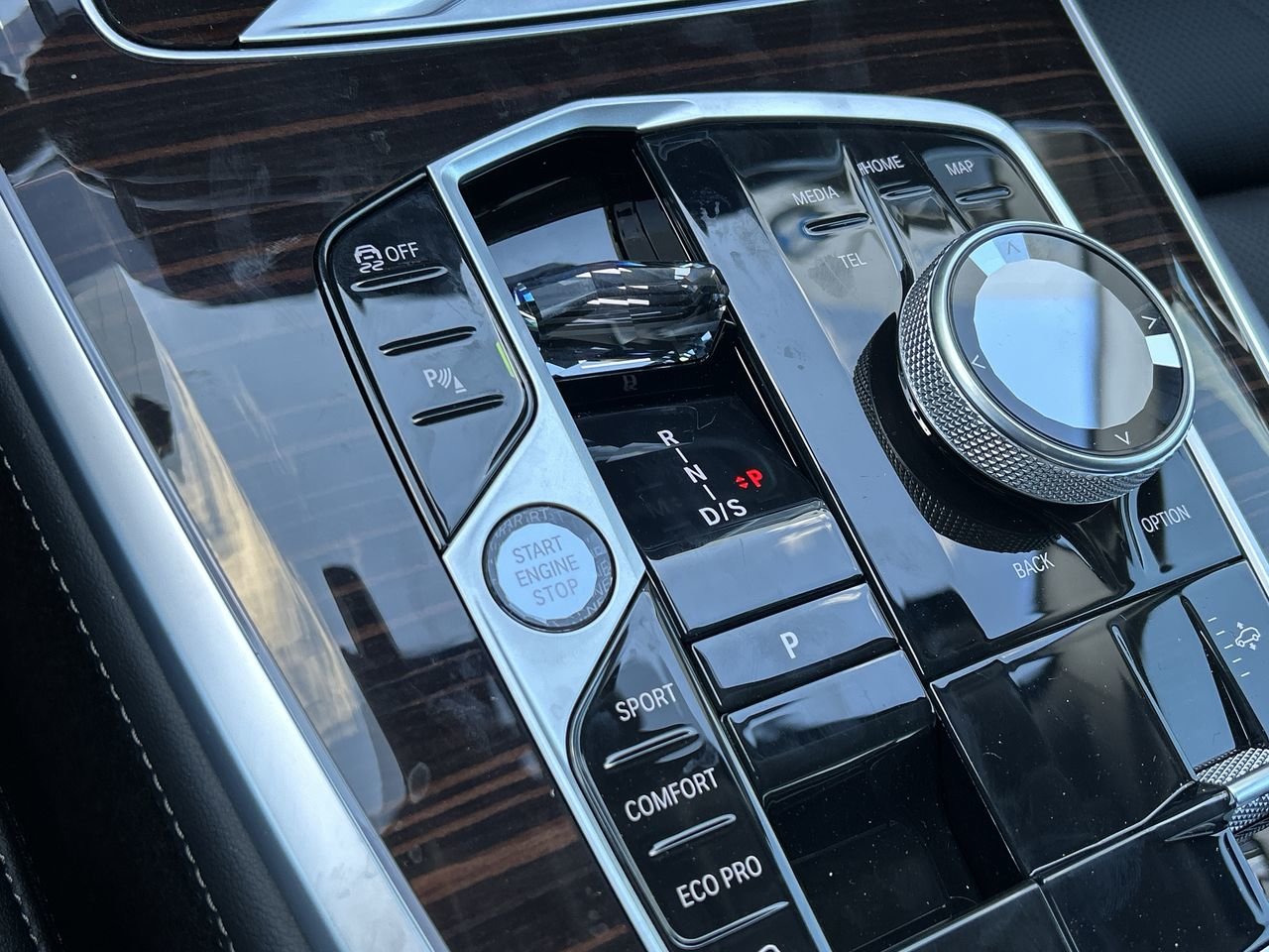 2026 BMW X7 xDrive40i, Toronto, Cash