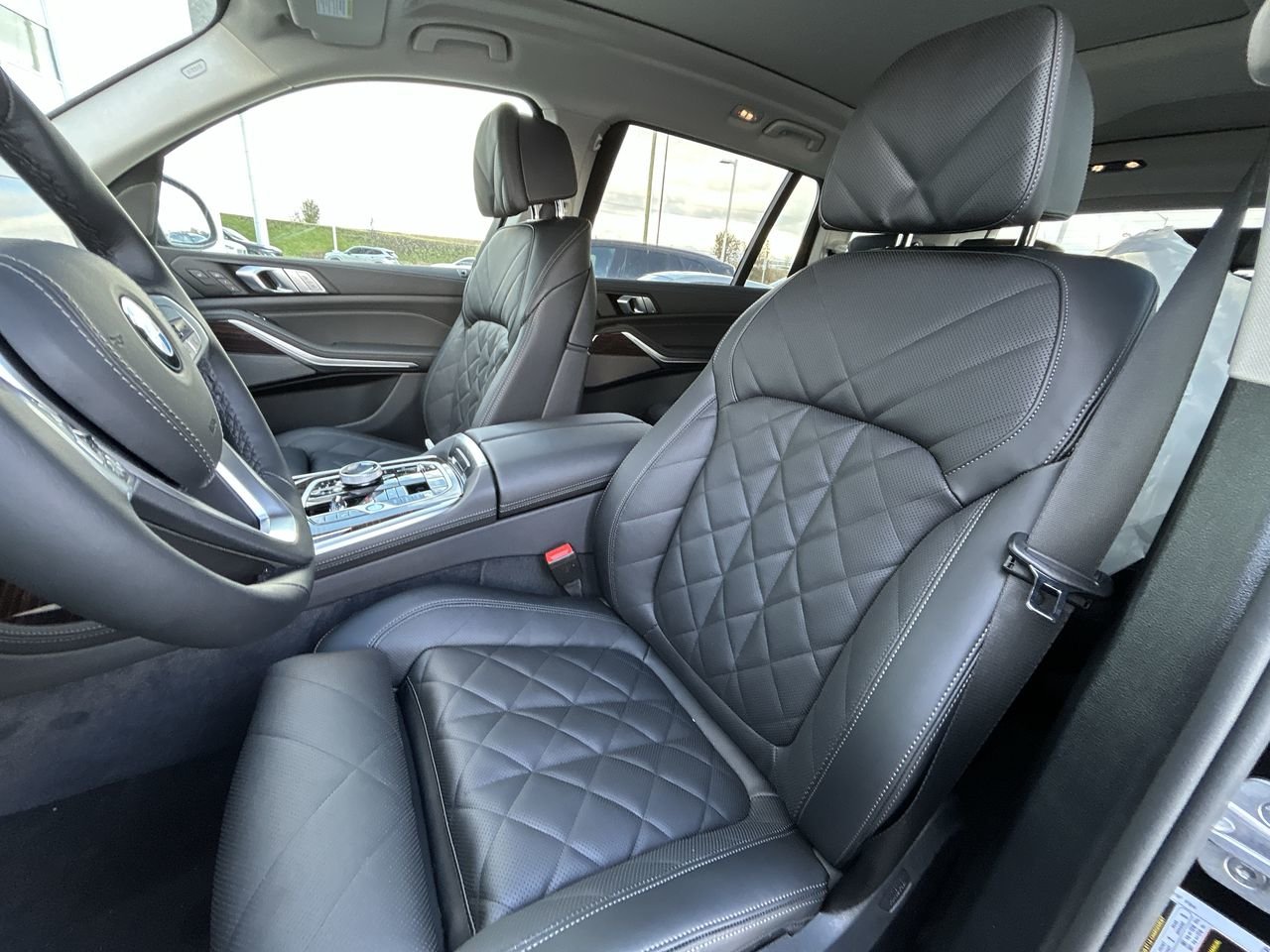 2026 BMW X7 xDrive40i, Toronto, Cash