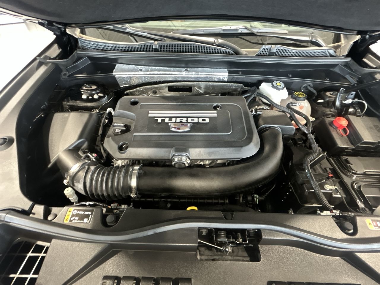 2024 Cadillac XT4 AWD 4dr Sport | Comfort & Convenience Package, Toronto, Cash