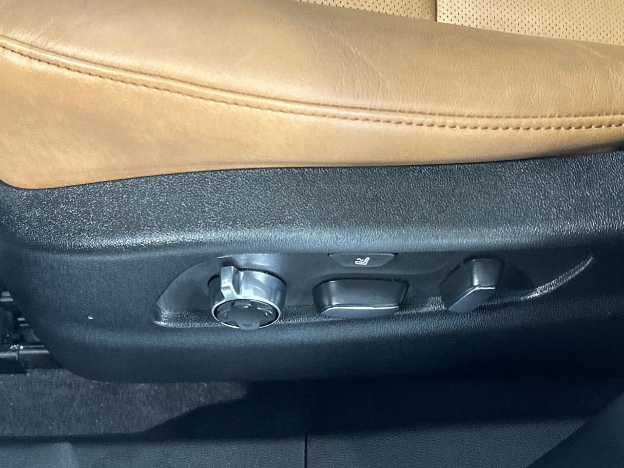 2024 Cadillac XT4 AWD 4dr Sport | Comfort & Convenience Package, Toronto, Cash